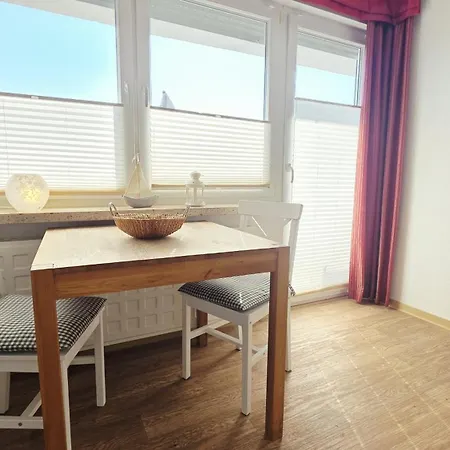 Bumann 63-2 Apartment
