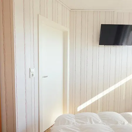 Bumann 63-2 Apartment